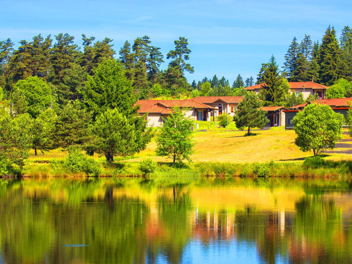 village vacances puy-de-dome azureva fournols auvergne livradois forez